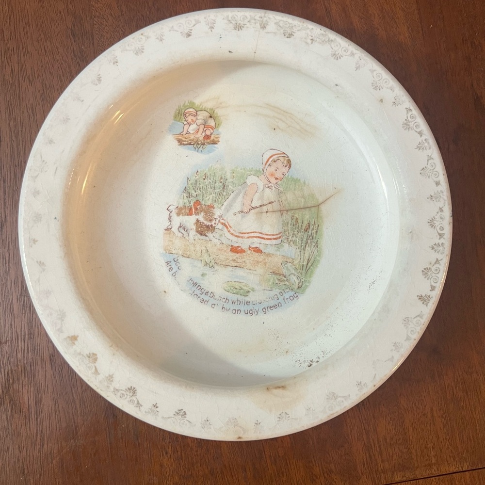 White children’s Dinnerware Plate with Textured Border and Pastoral Scene